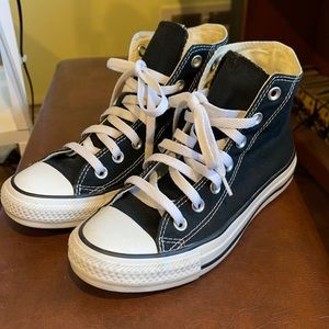 black high top converse
